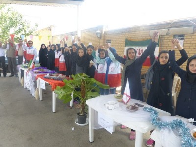 برگزاری جشنواره غذایی واحد امور جوانان جمعیت هلال احمر شهرستان ساوجبلاغ